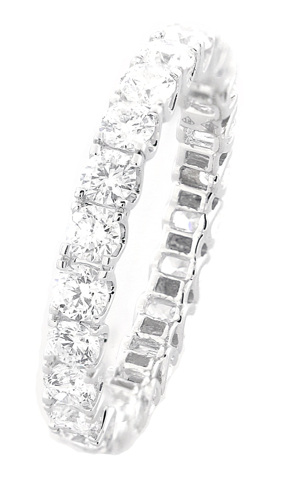 18kt White Gold Diamond Eternity Band