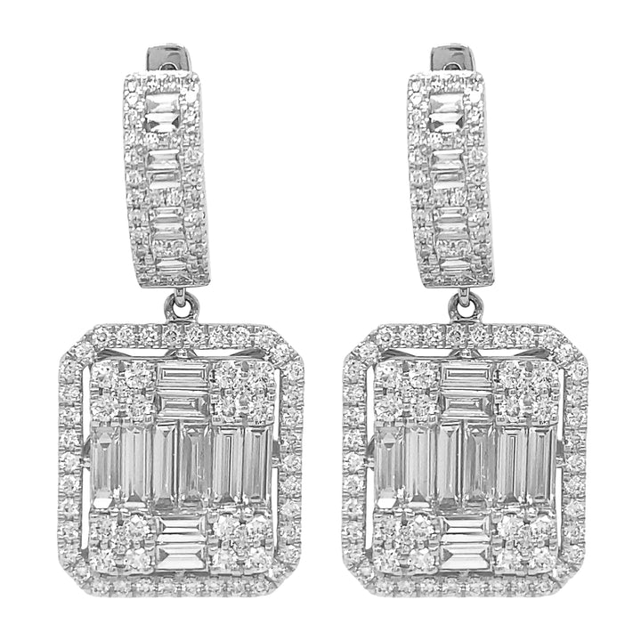 18kt White Gold Diamond Earrings