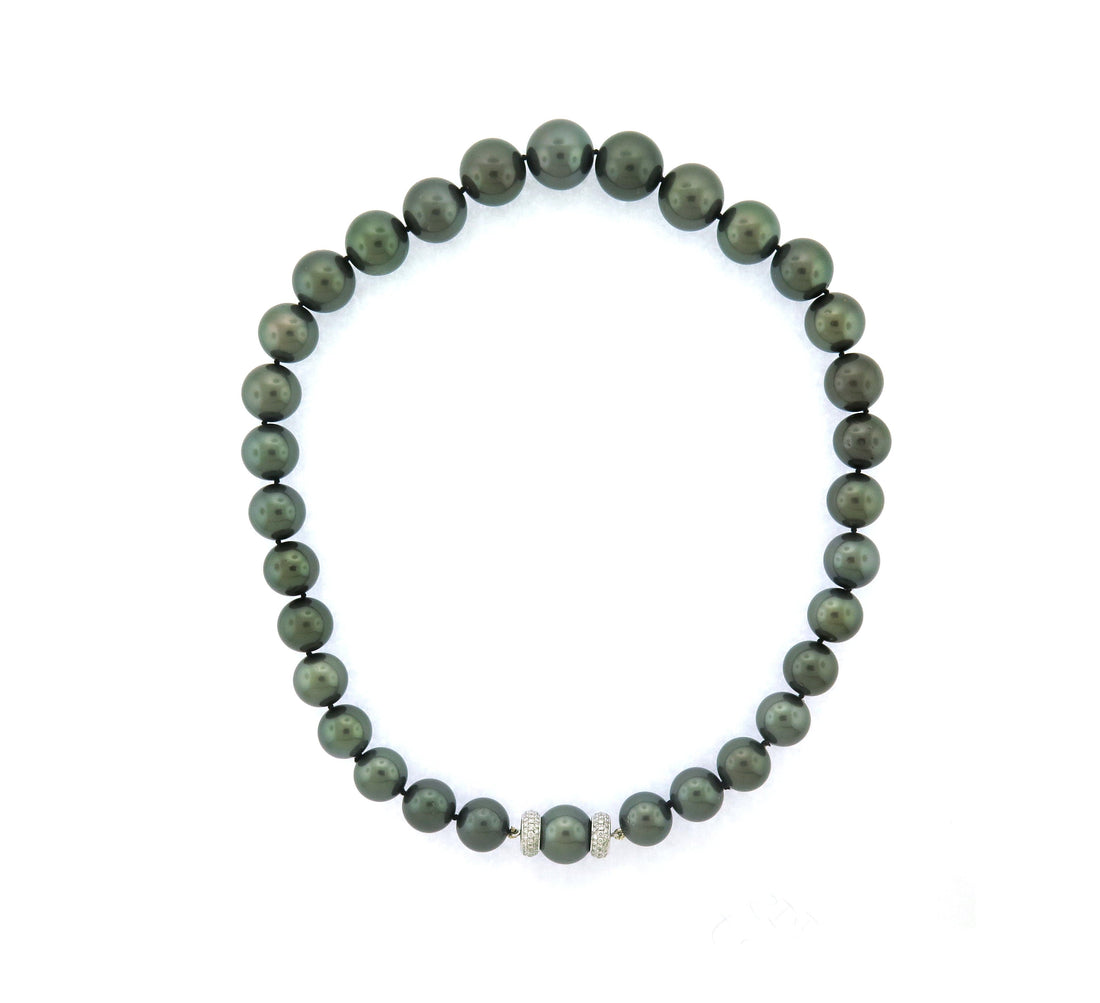 18kt White Gold Diamond and Pearl Necklace