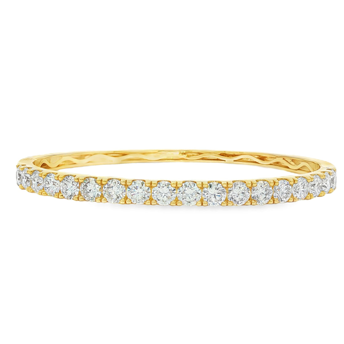 14kt Yellow Gold Lab Diamond Bangle