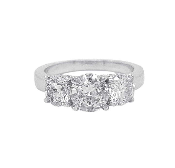 18kt White Gold Diamond Ring