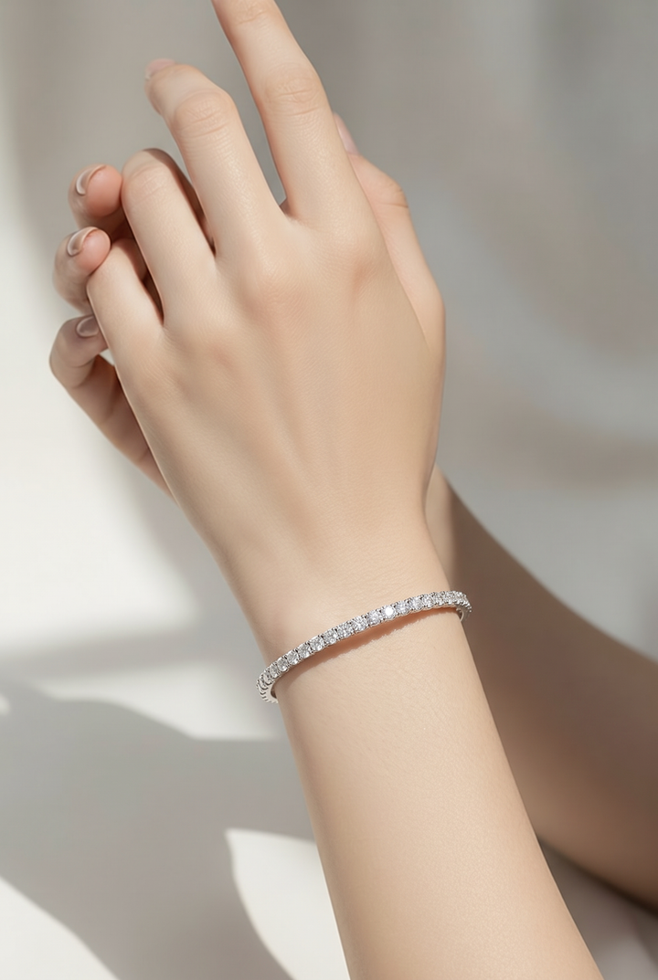 14kt White Gold Lab Diamond Bangle