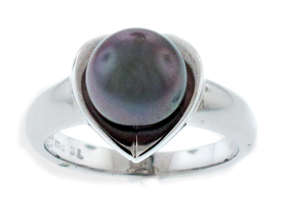 14kt White Gold Pearl Ring