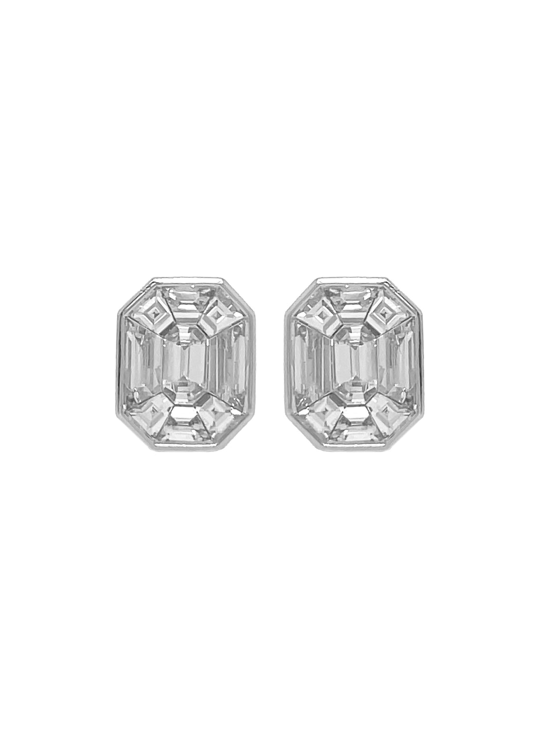 18kt White Gold Diamond Earrings