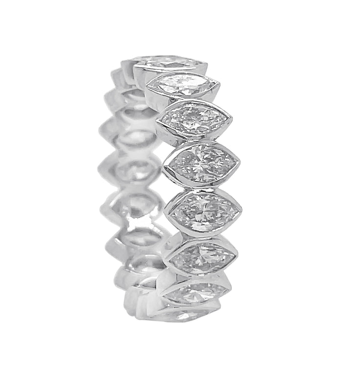 18kt White Gold Diamond Eternity Band