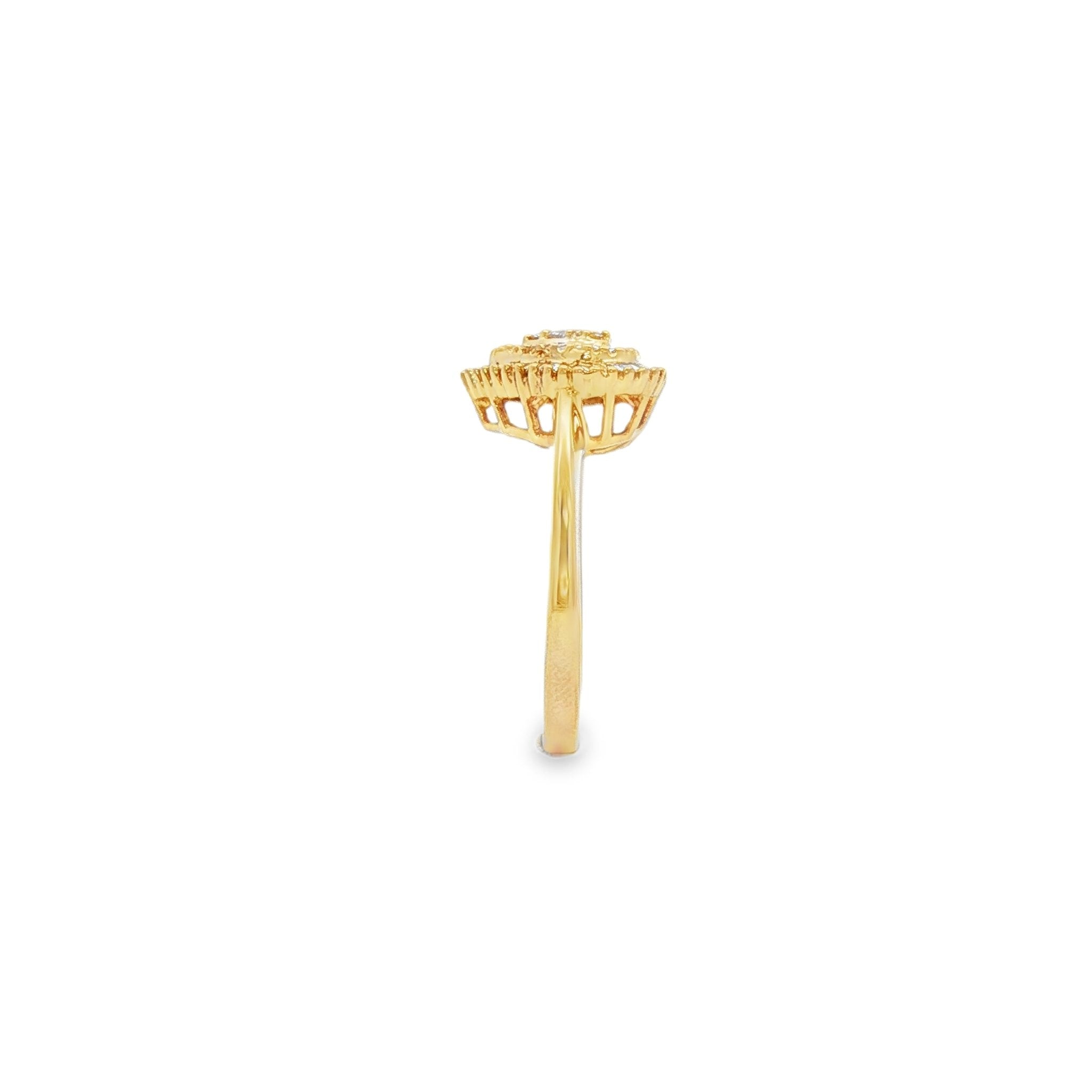 18kt Yellow Gold Diamond Ring