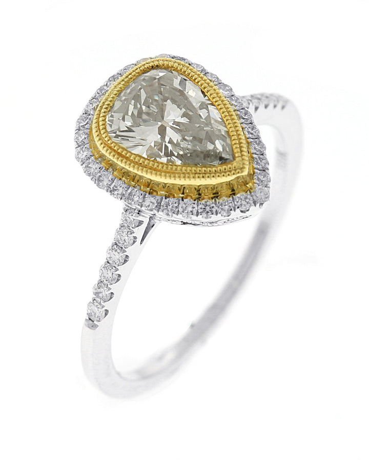 18kt Two Tone Diamond Ring