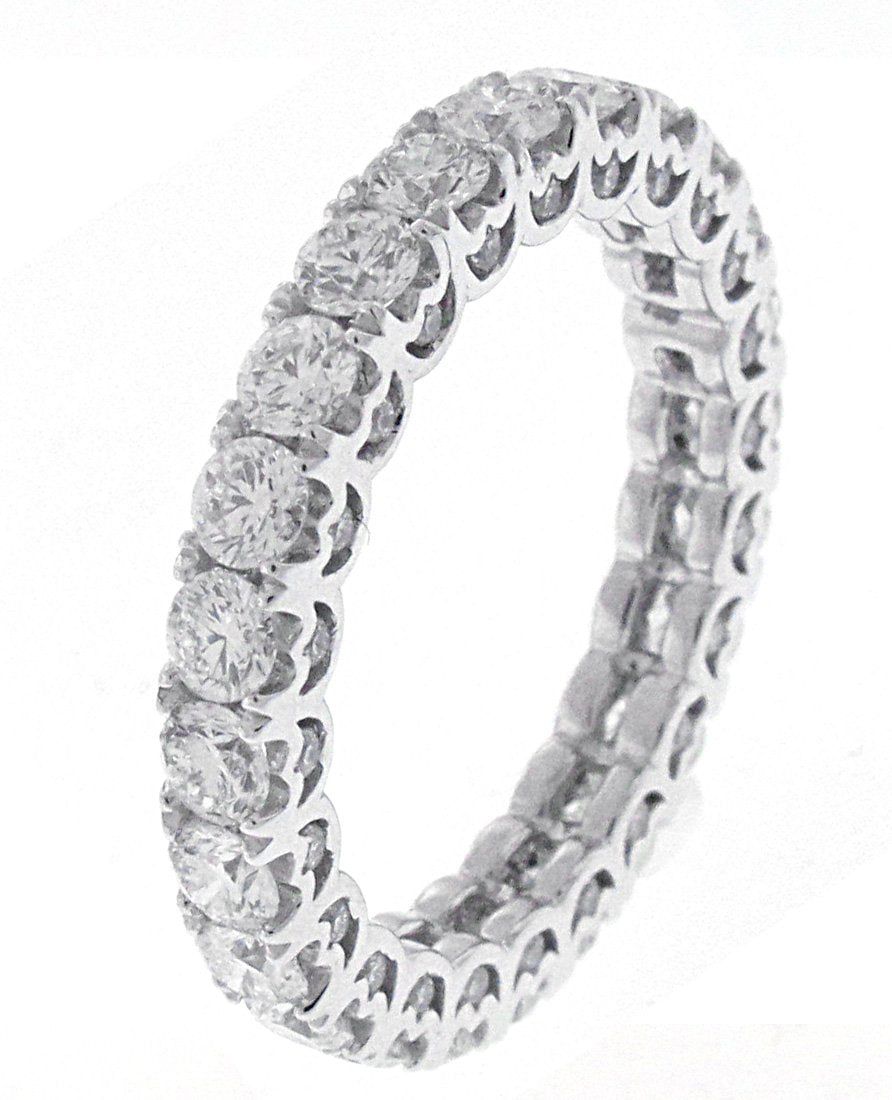 18kt White Gold Diamond Eternity Band