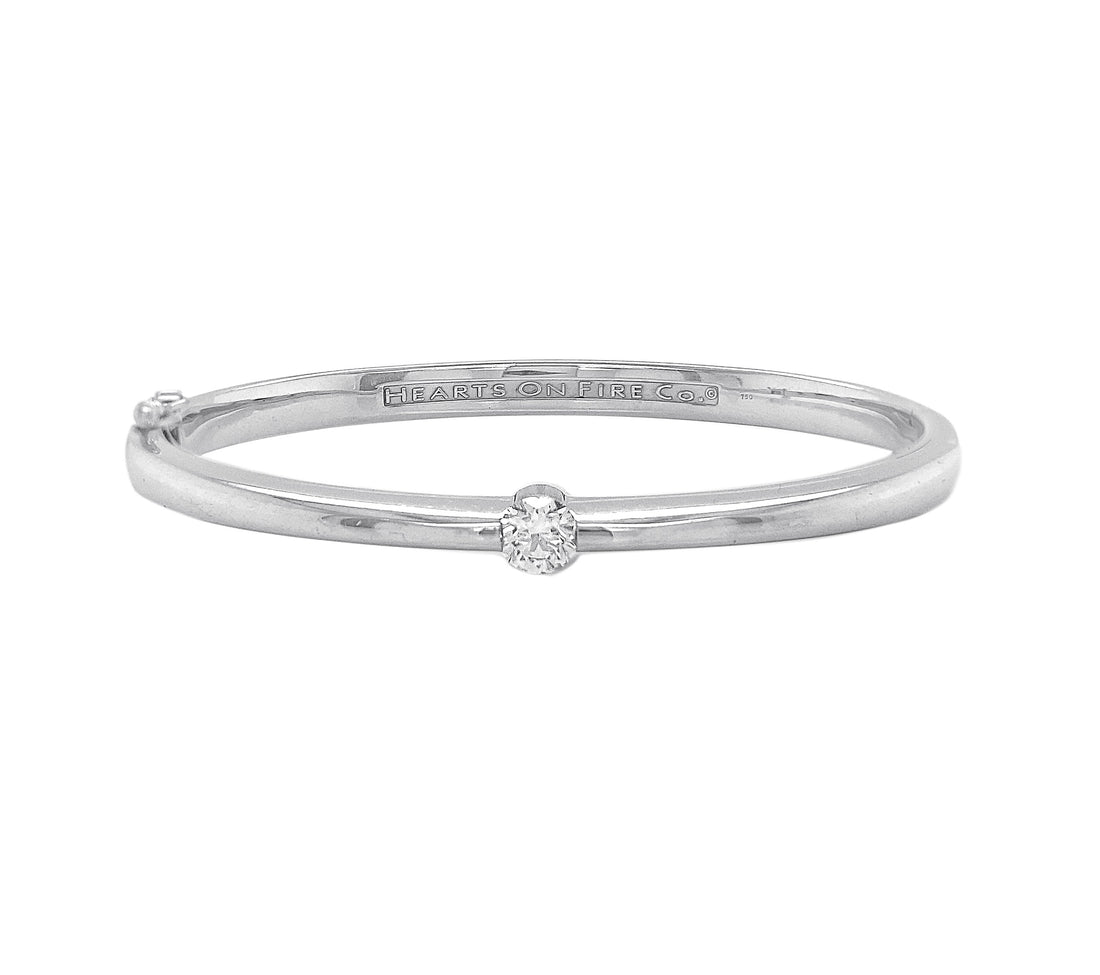 18kt White Gold Diamond Bangle