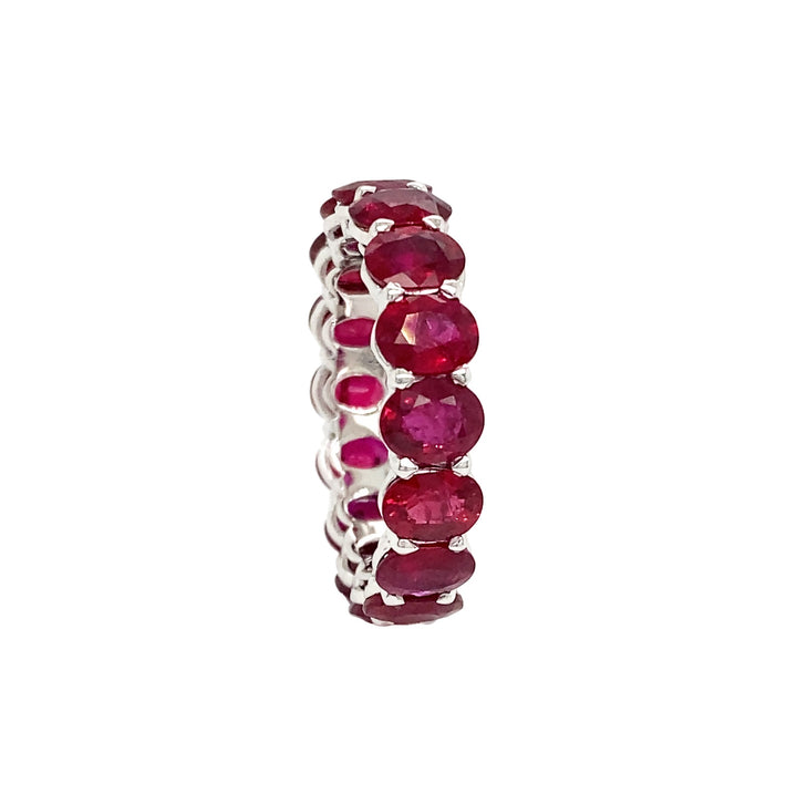 18kt White Gold Ruby Band