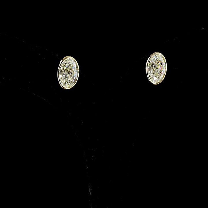 14kt Yellow Gold Lab Diamond Studs