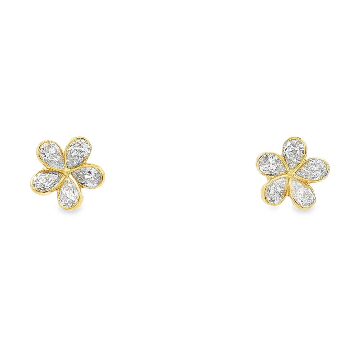 14kt Yellow Gold Lab Diamond Earrings