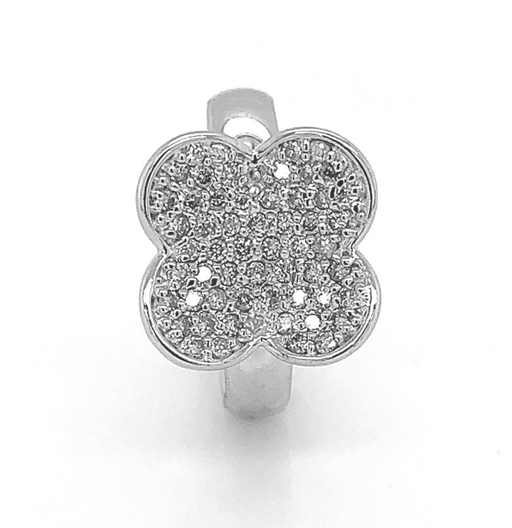 18kt White Gold Diamond Ring