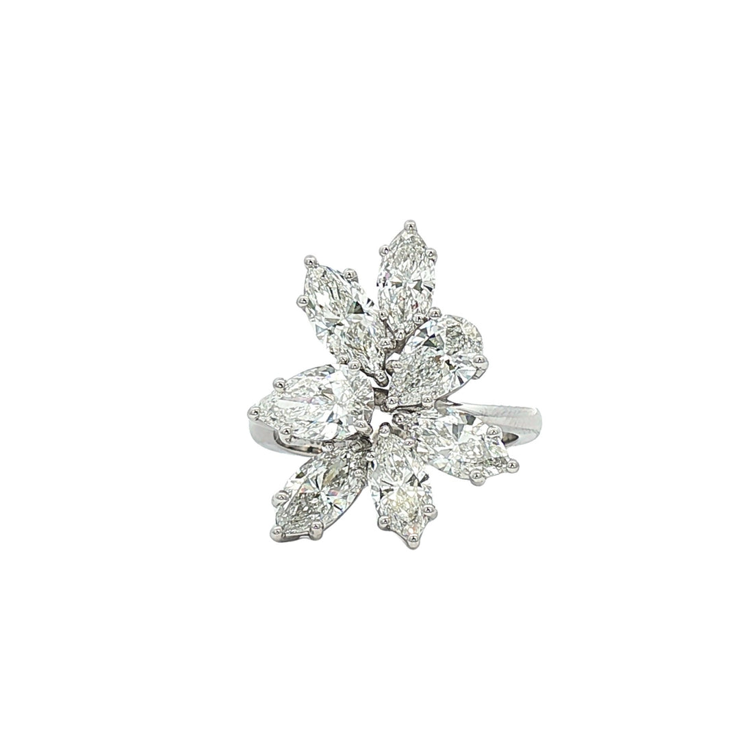 18kt White Gold Lab Diamond Ring