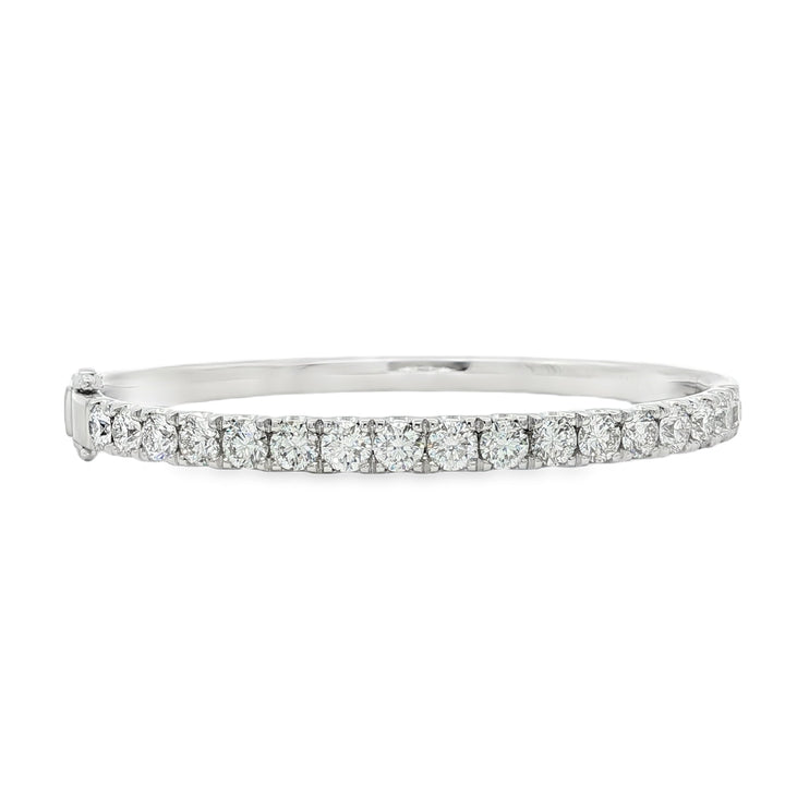 18kt White Gold Diamond Bangle