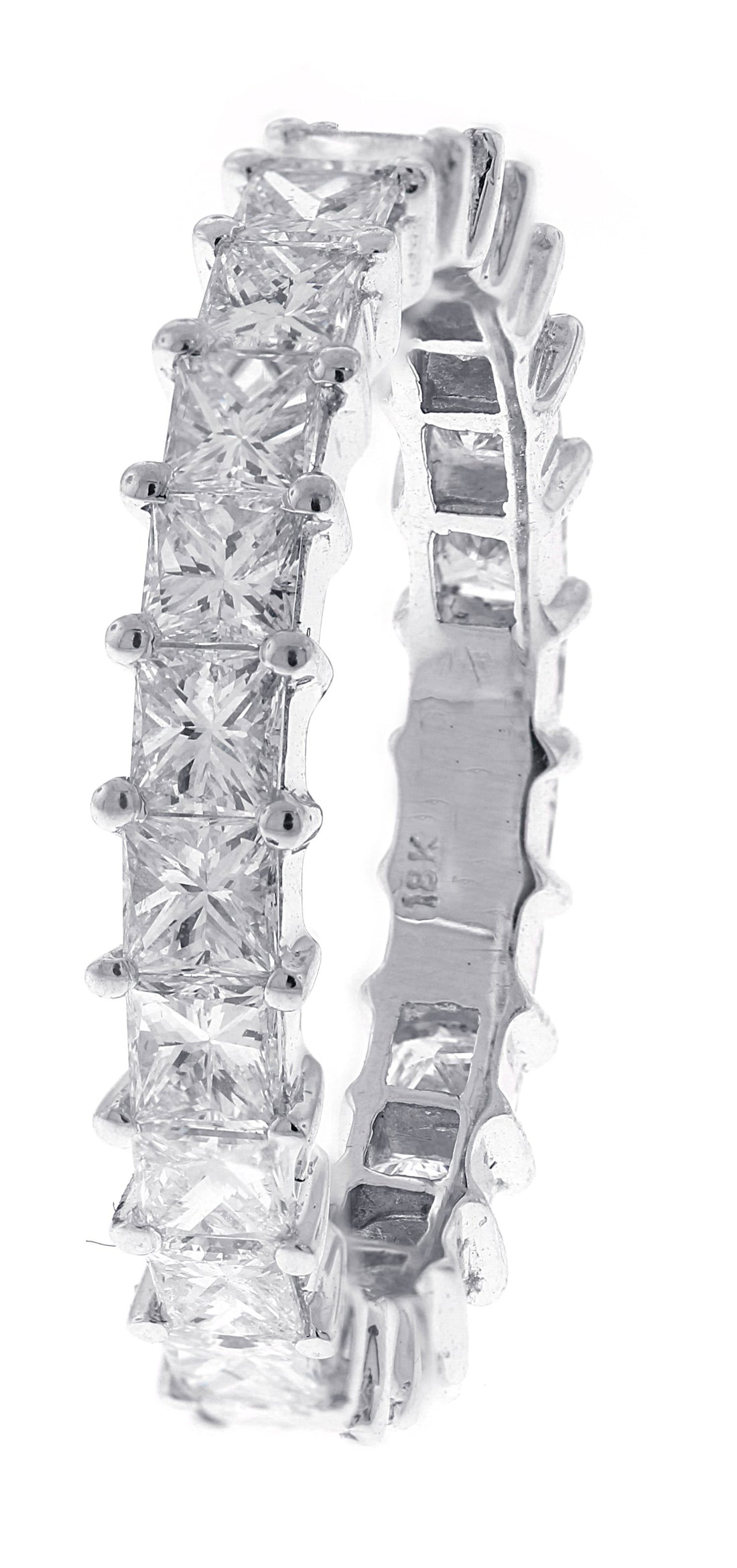 18kt White Gold Diamond Eternity Band
