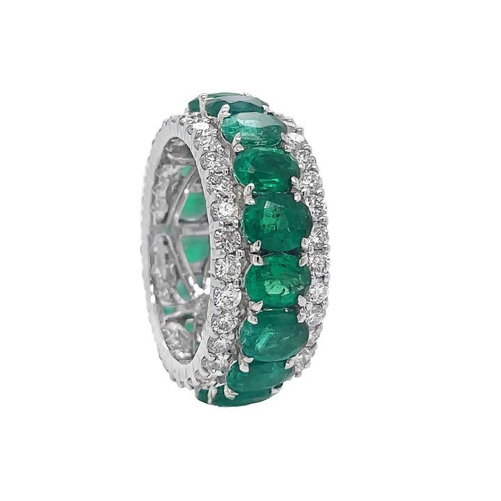 18kt White Gold Diamond and Green Emerald Band