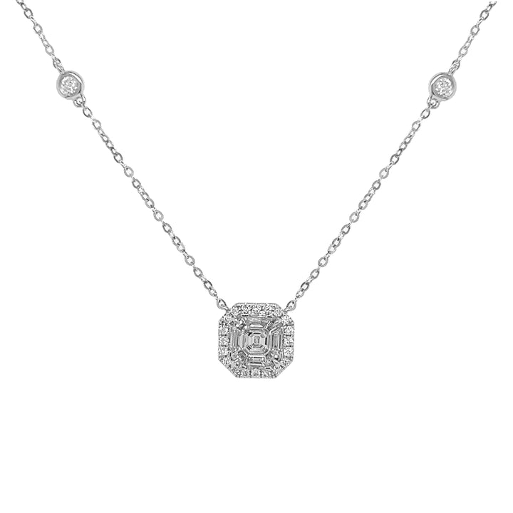 18kt White Gold Diamond Pendant