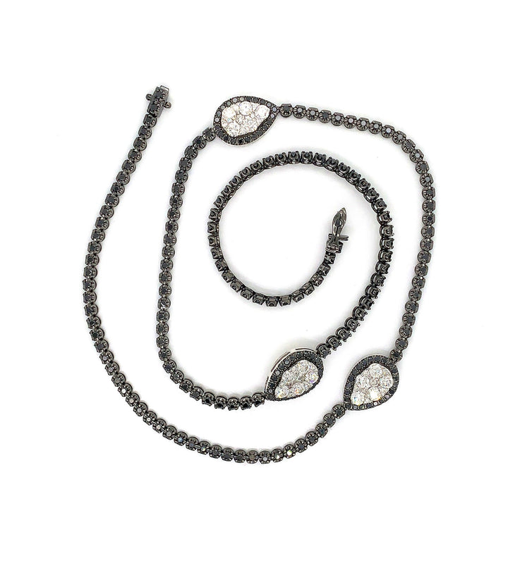 18kt Black And White Gold Diamond Necklace