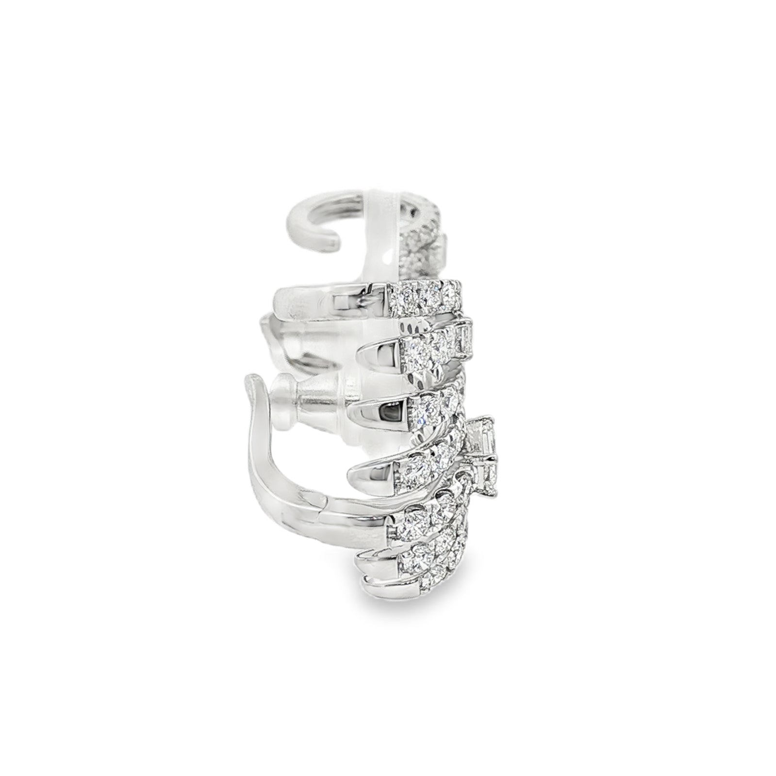 18kt White Gold Diamond Earrings