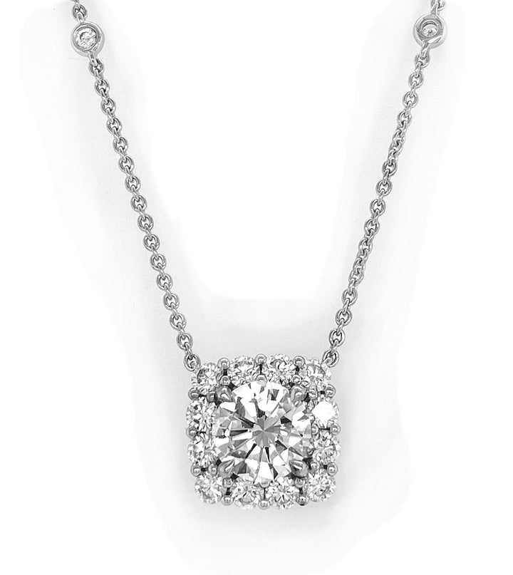 18kt White Gold Diamond Necklace