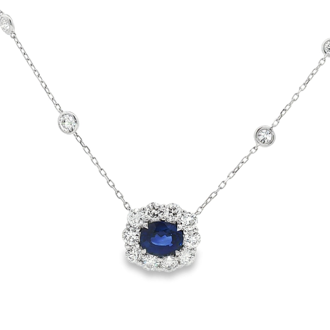 18kt White Gold Diamond And GIA Certified Sapphire Pendant