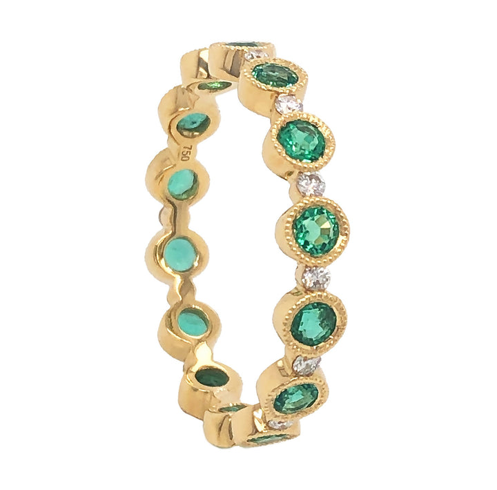 18kt Yellow Gold Diamond And Emerald Band