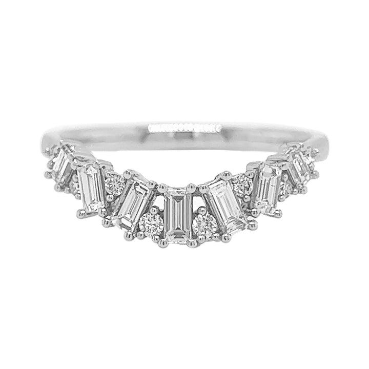 18kt White Gold Diamond Band