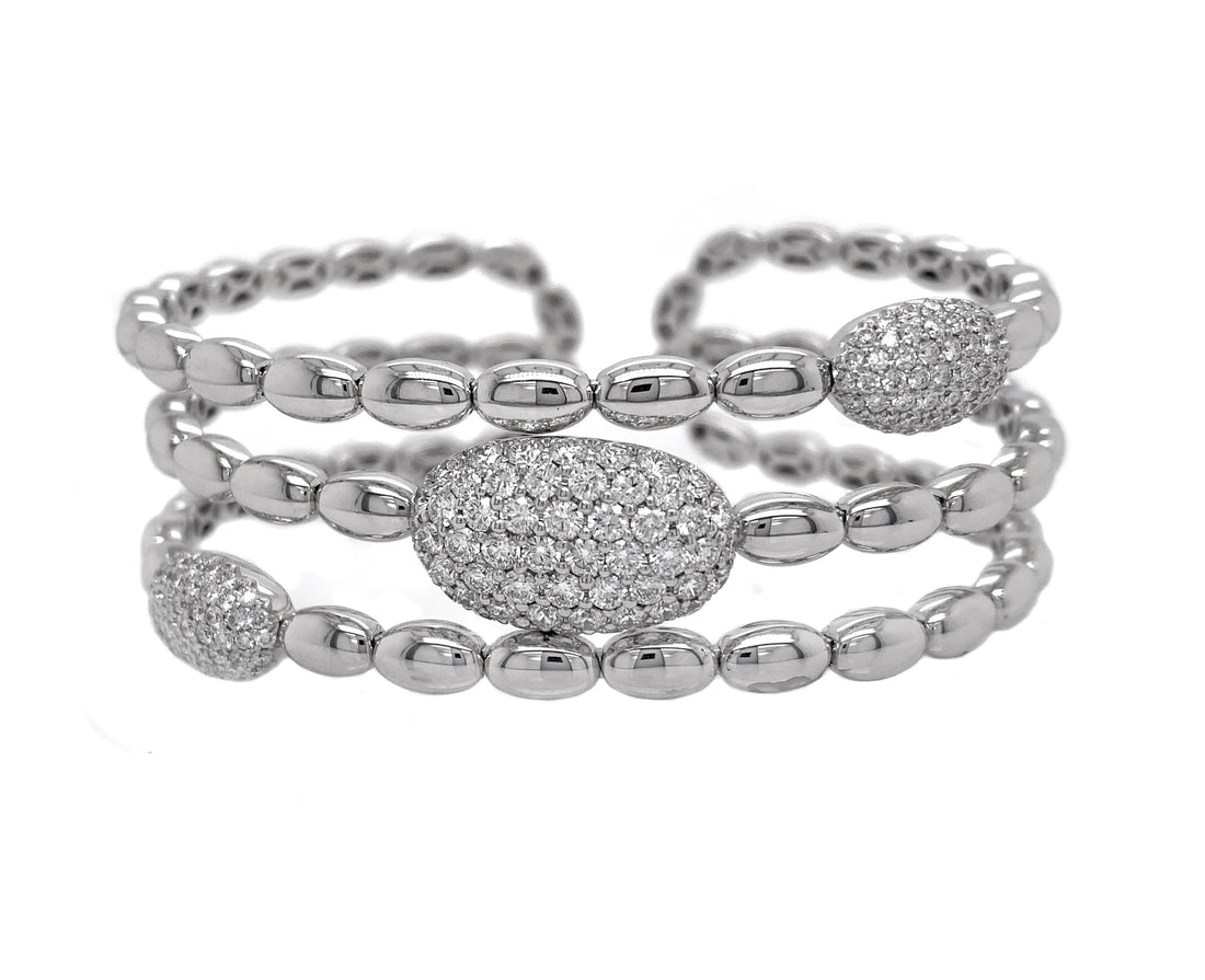 18kt White Gold Diamond Bangle