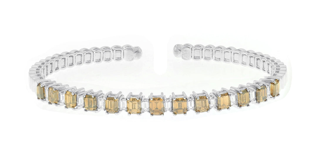 18kt White Gold Champagne Diamond Bangle