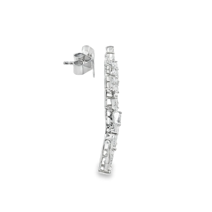 18kt White Gold Diamond Earring