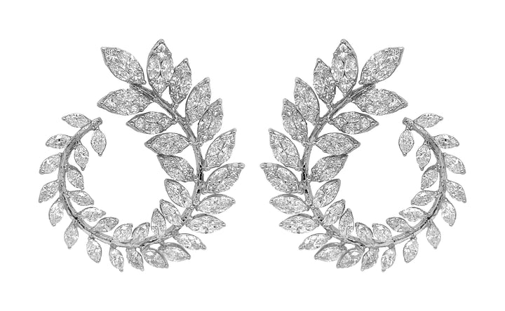 18kt White Gold Diamond Earrings