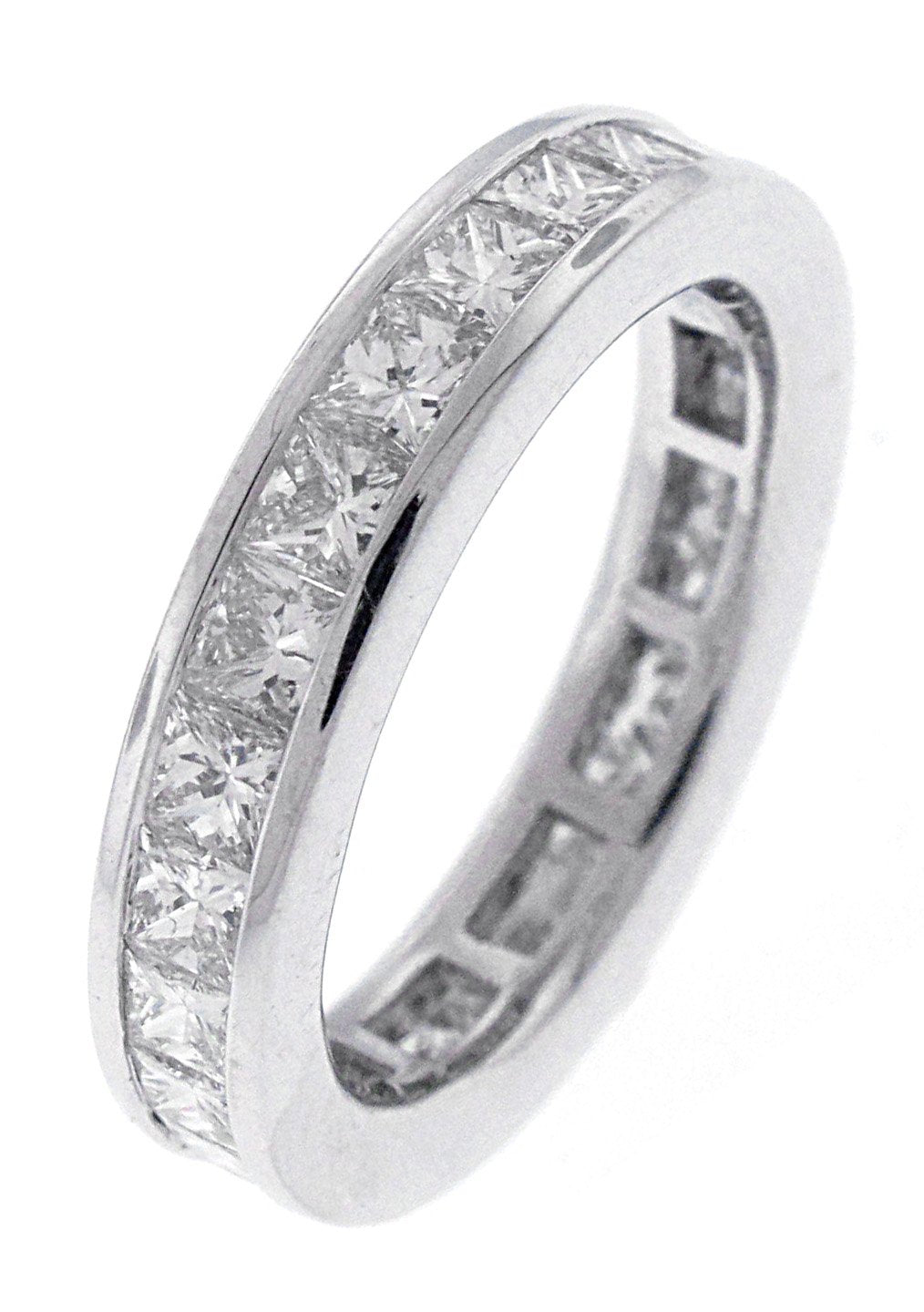 18kt White Gold Diamond Band