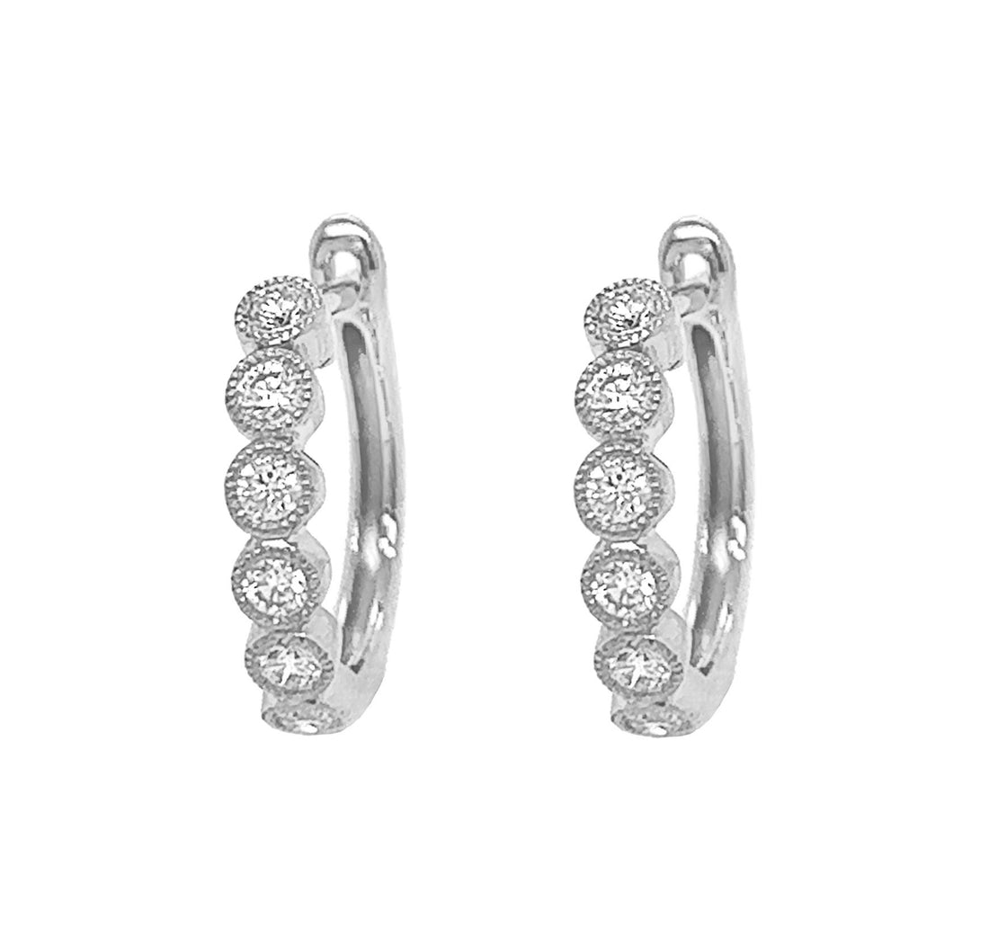 18kt White Gold Diamond Earrings