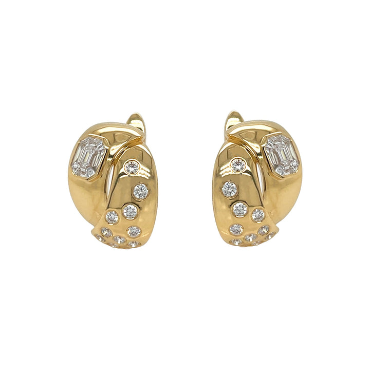 18kt Yellow Gold Diamond Earrings