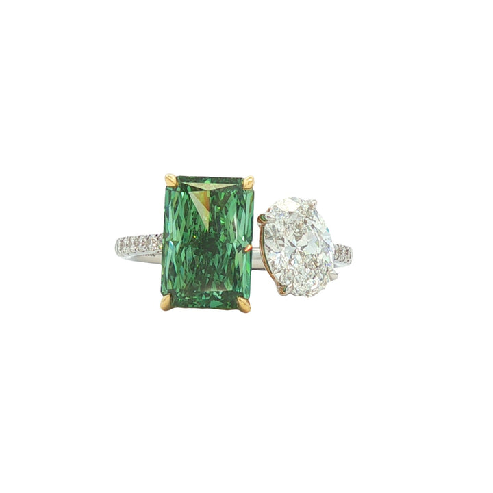 18kt White Gold Lab Diamond Ring
