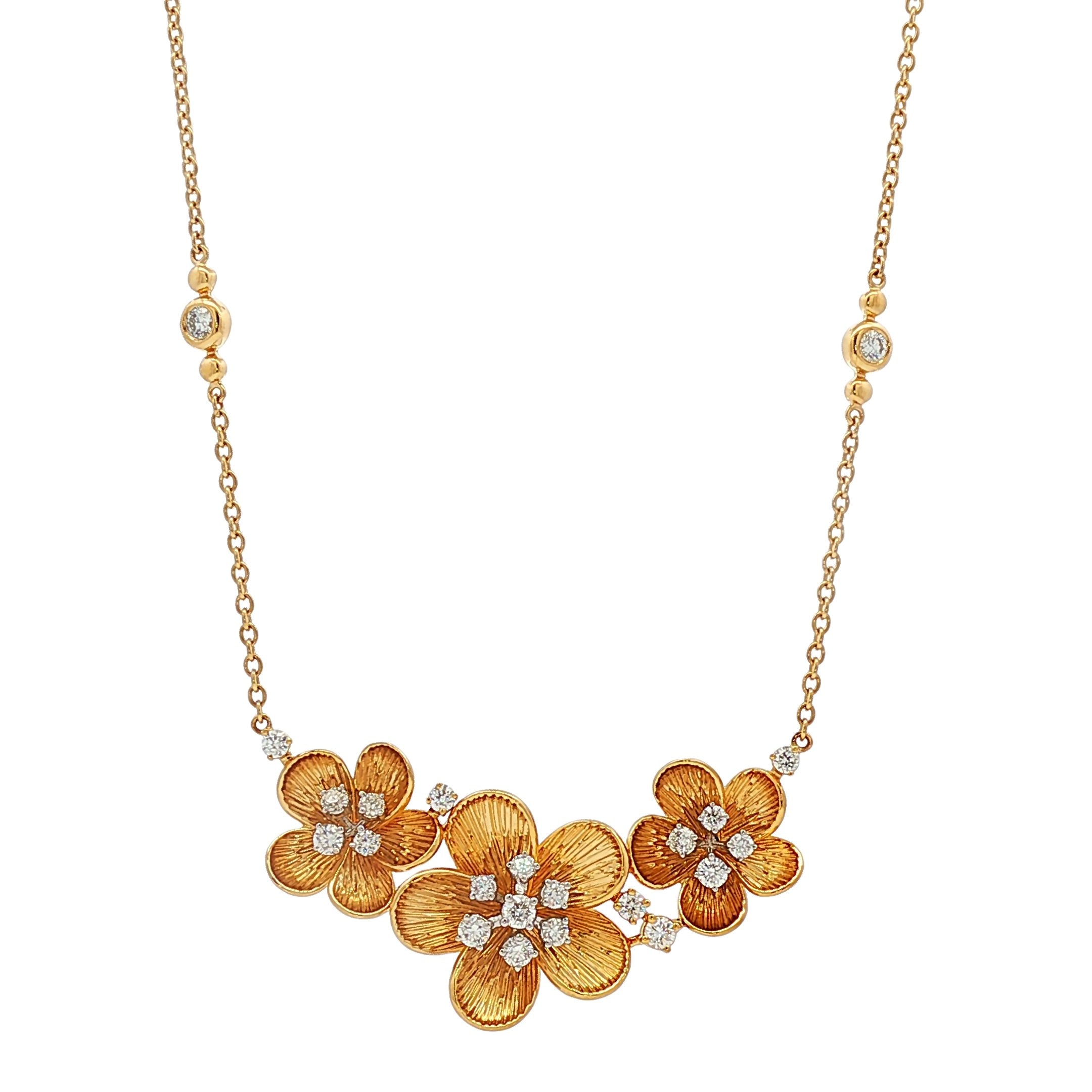 18kt Yellow Gold Diamond Pendant