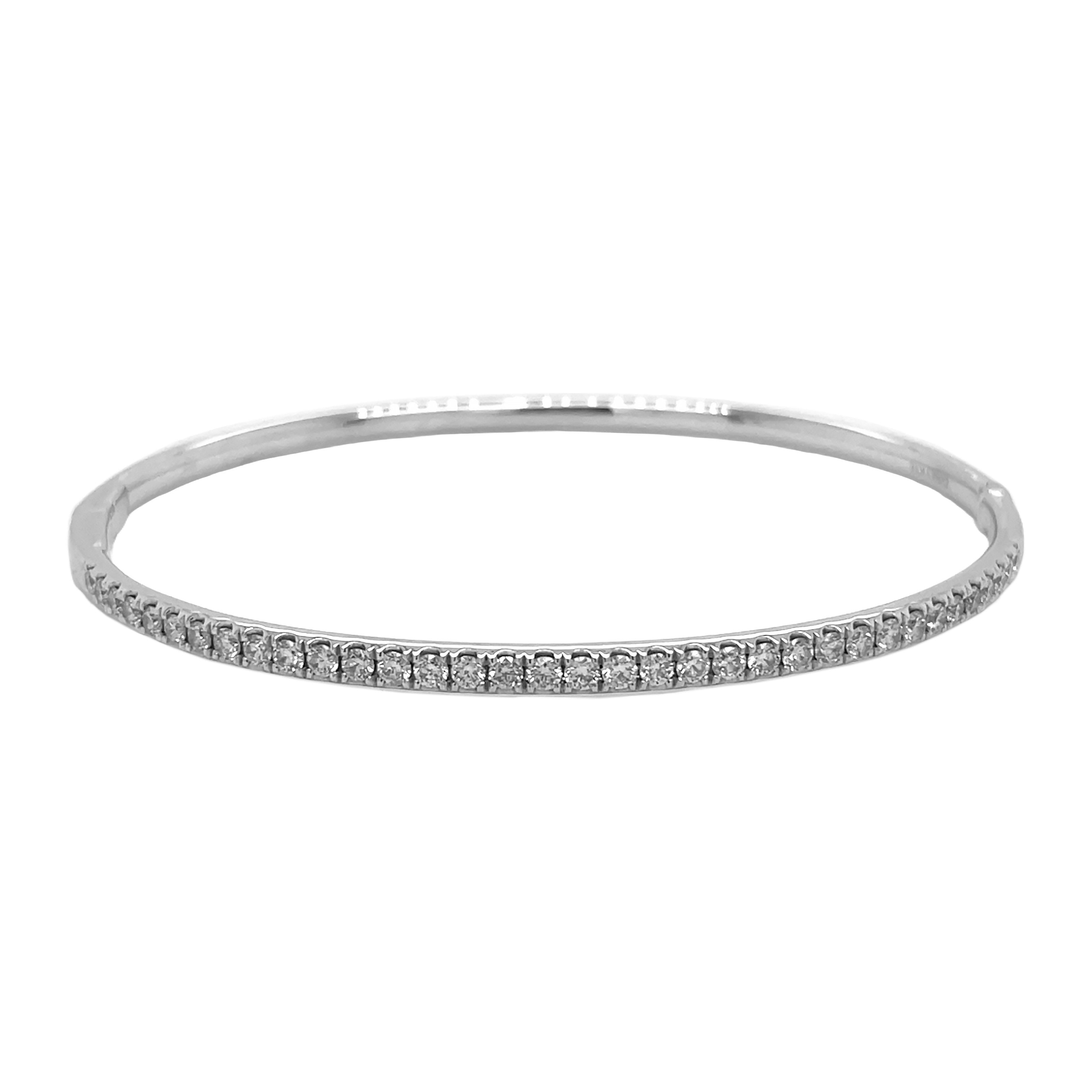 18kt White Gold Diamond Bangle