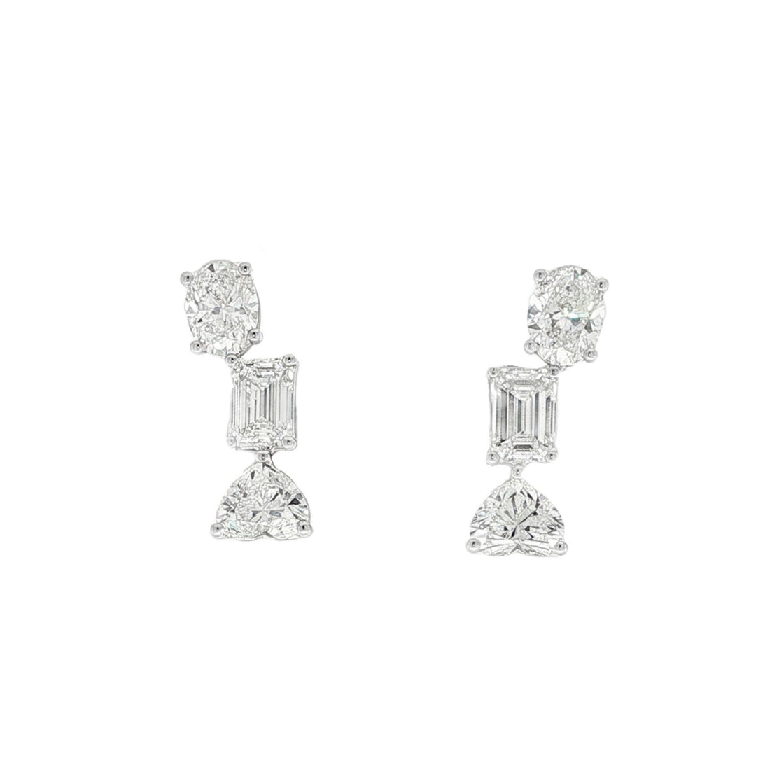 18kt White Gold GIA Certified Diamond Earrings