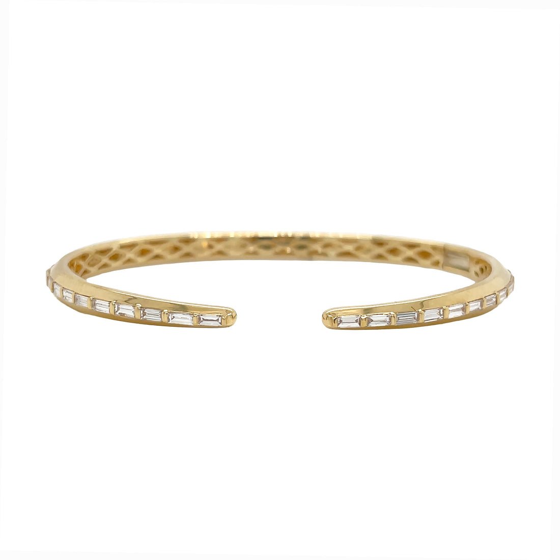 18kt Yellow Gold Diamond Bangle