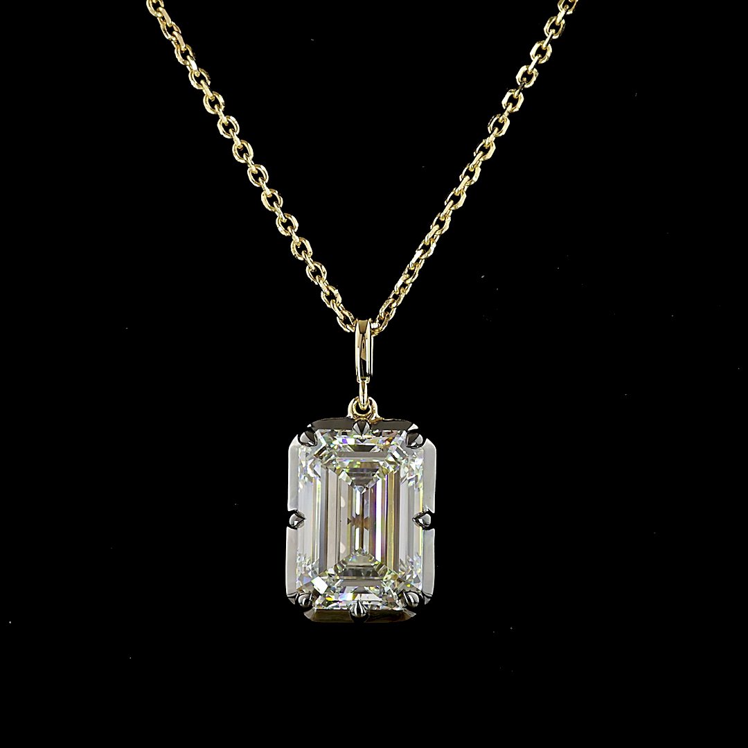 14kt Yellow Gold Lab Diamond Pendant