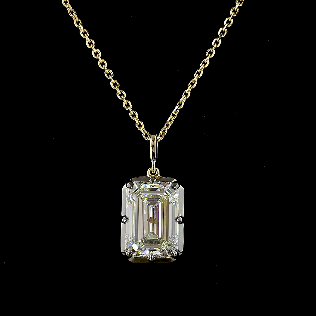 14kt Yellow Gold Lab Diamond Pendant