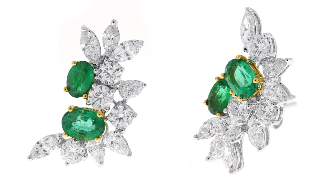 18kt White Gold Diamond And Emerald Earrings