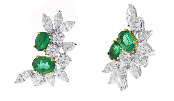 18kt White Gold Diamond And Emerald Earrings