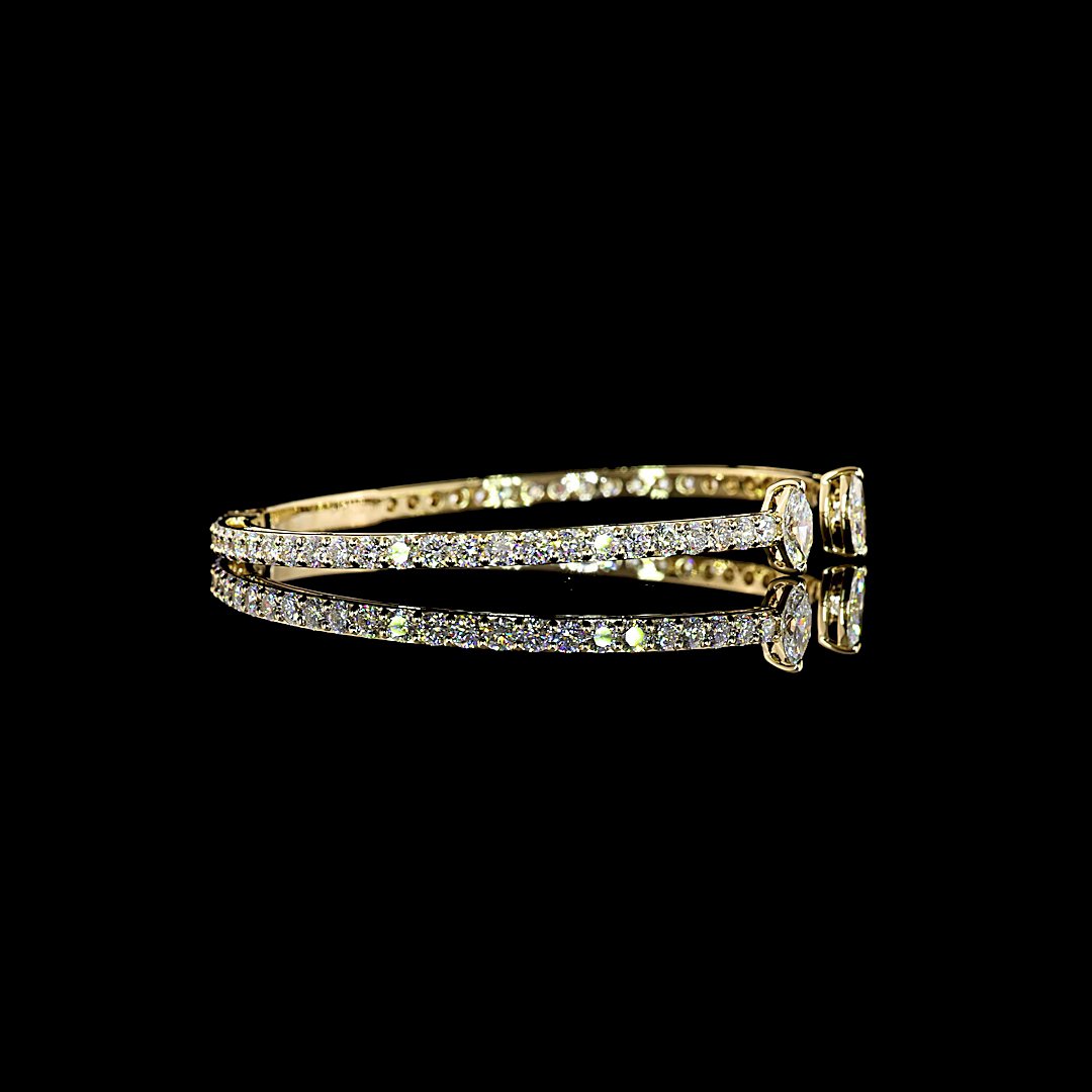 14kt Yellow Gold Lab Diamond Bangle