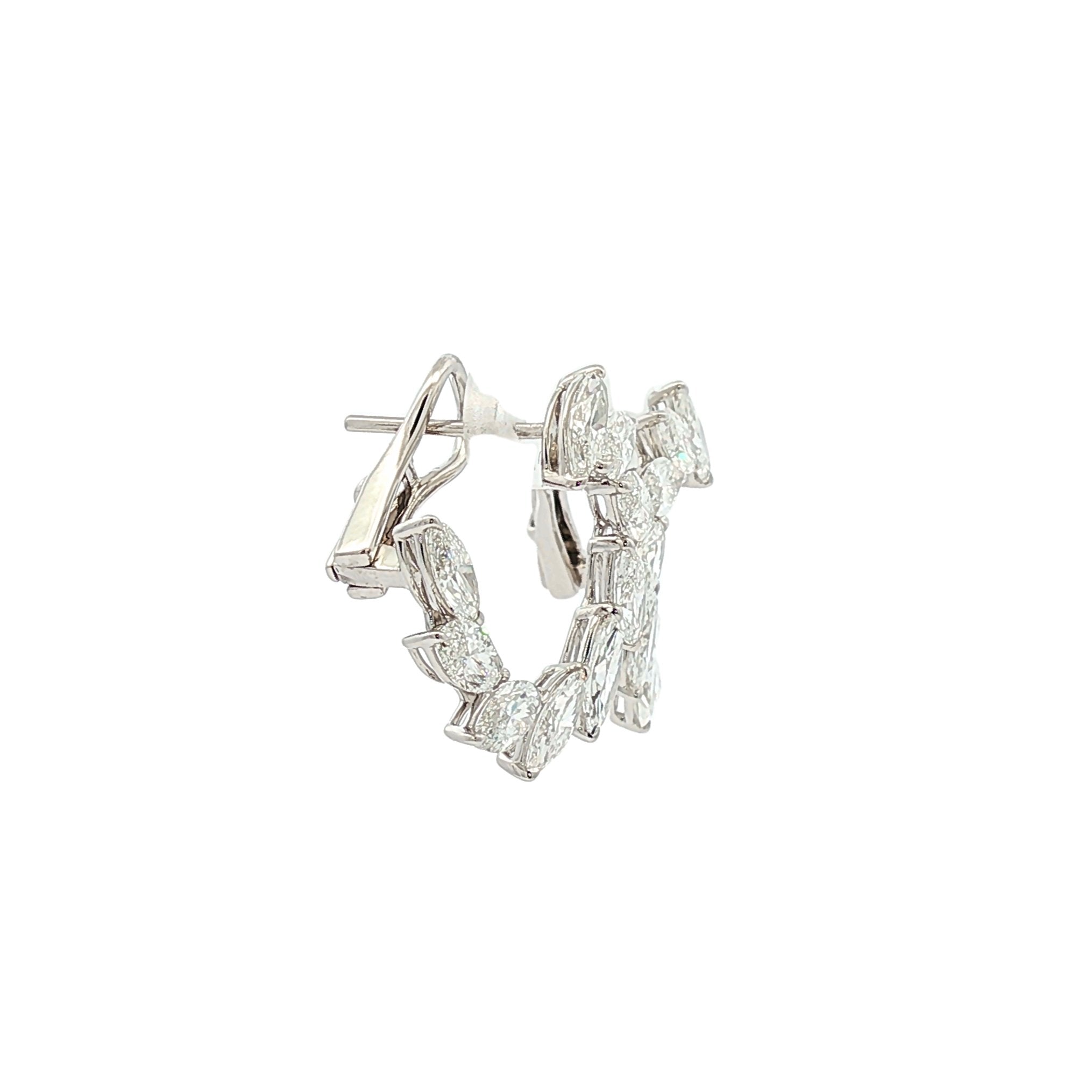 18kt White Gold Lab Diamond Earrings