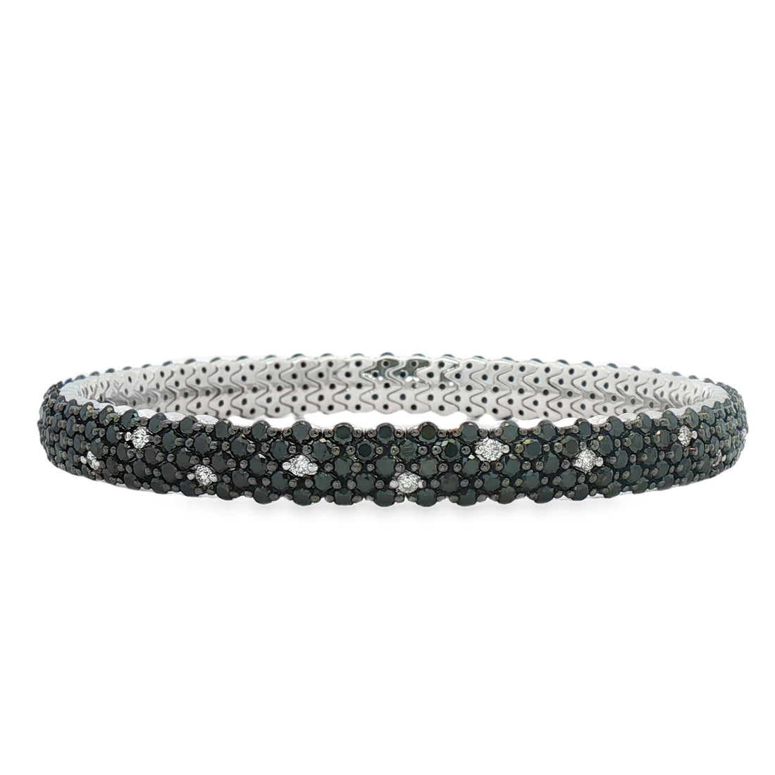 18kt White Gold Diamond Bangle