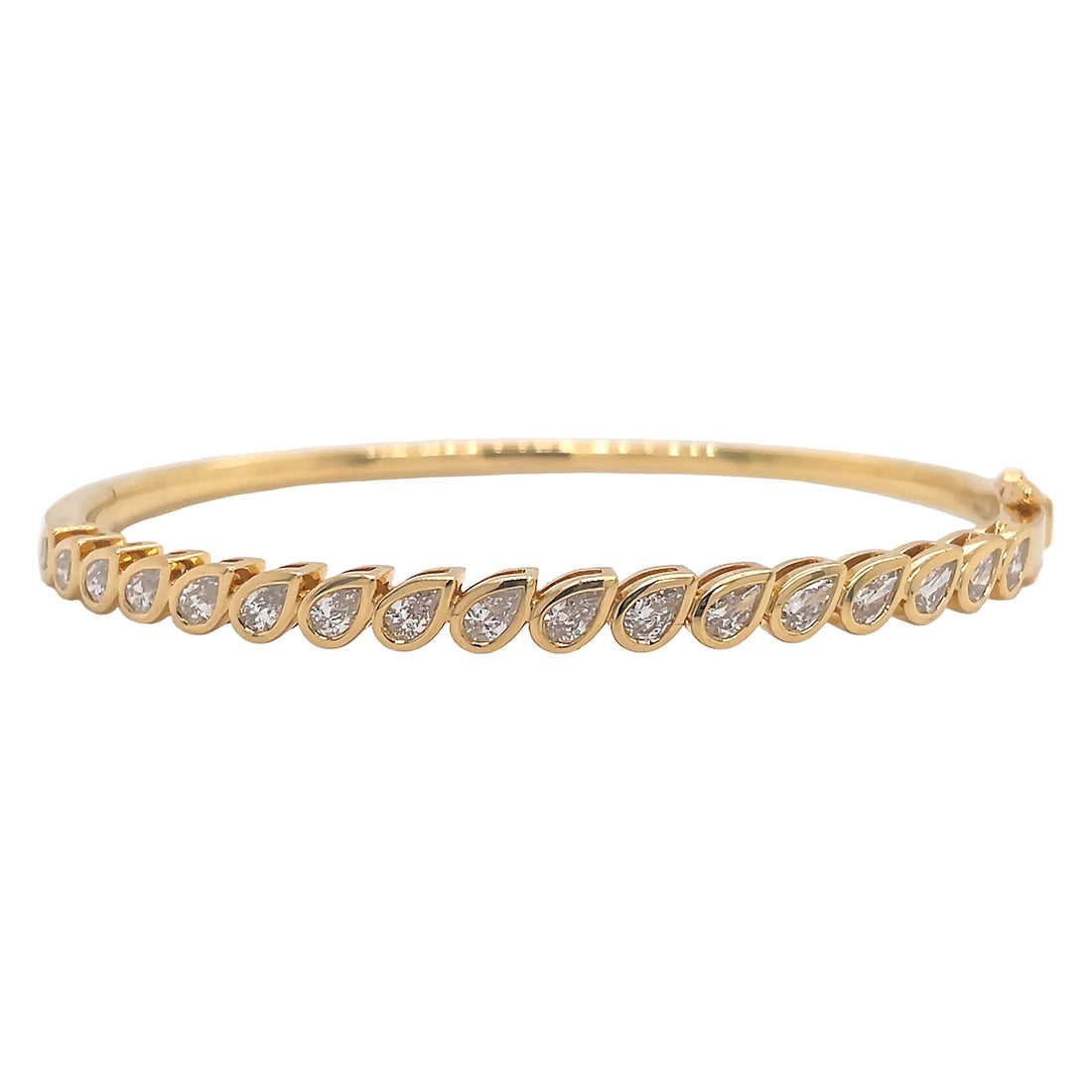 18Kt Yellow Gold Diamond Bangle