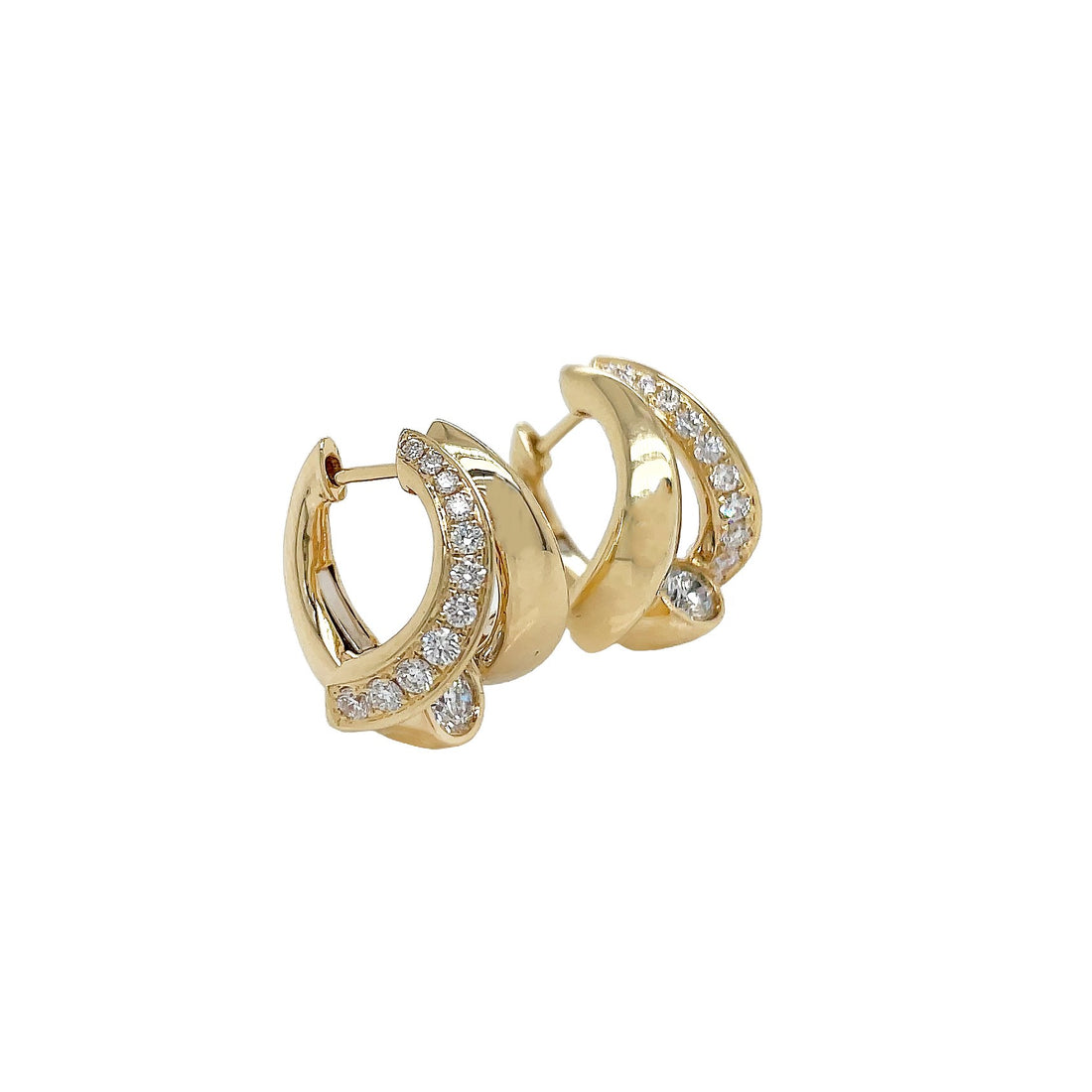 18kt Yellow Gold Diamond Earring