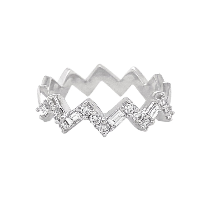 18kt White Gold Diamond Band